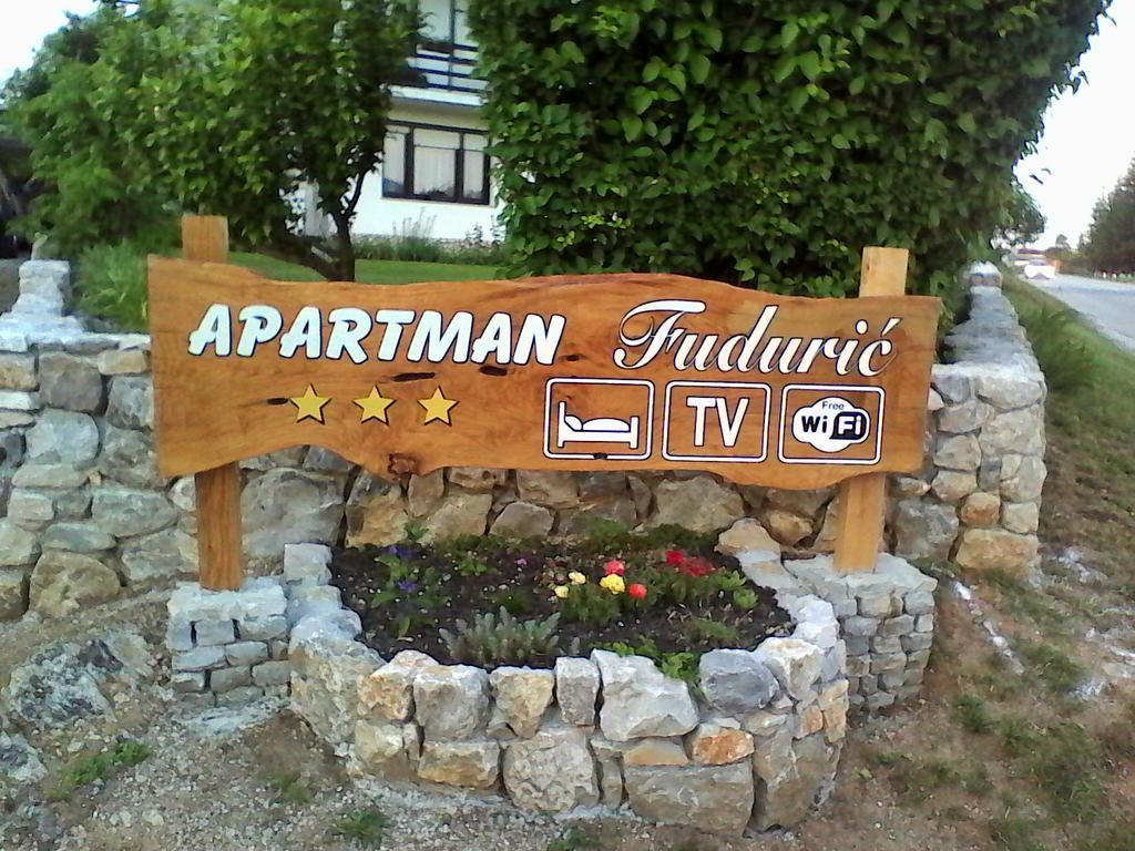 Apartment Fuduric สลูน ภายนอก รูปภาพ
